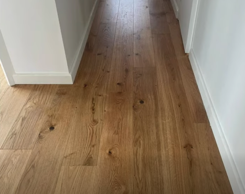 Votre pose de parquet en Finistère Nord : conseils d&rsquo;experts depuis 1975