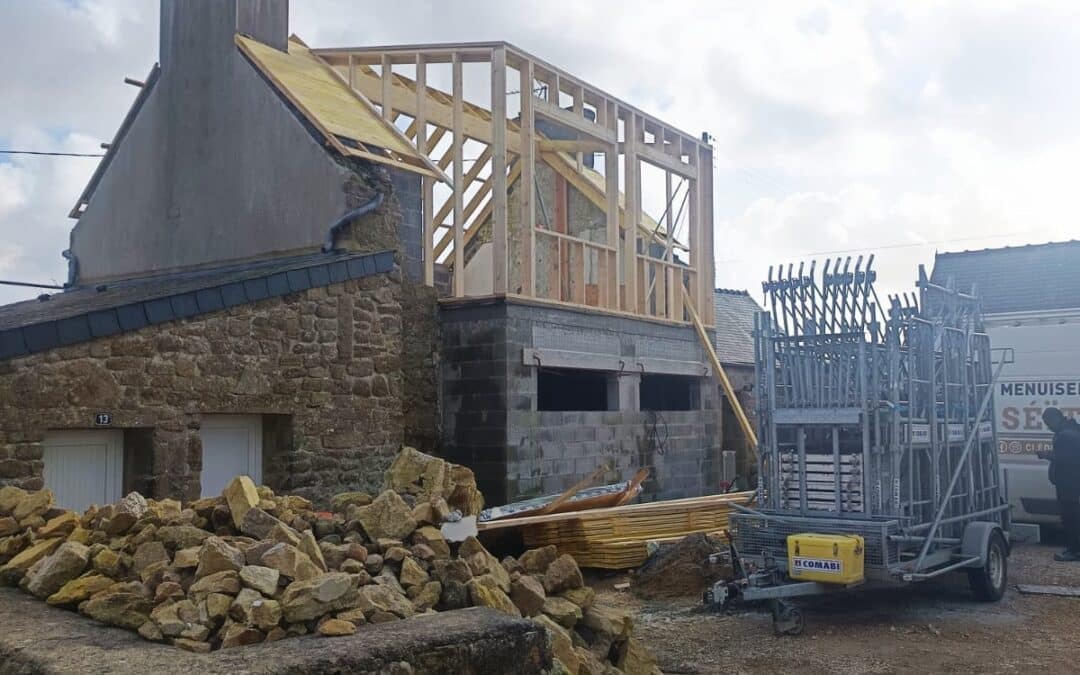 Extension ossature bois sur maison ancienne en pierre Bretagne : ce qu&rsquo;il faut savoir